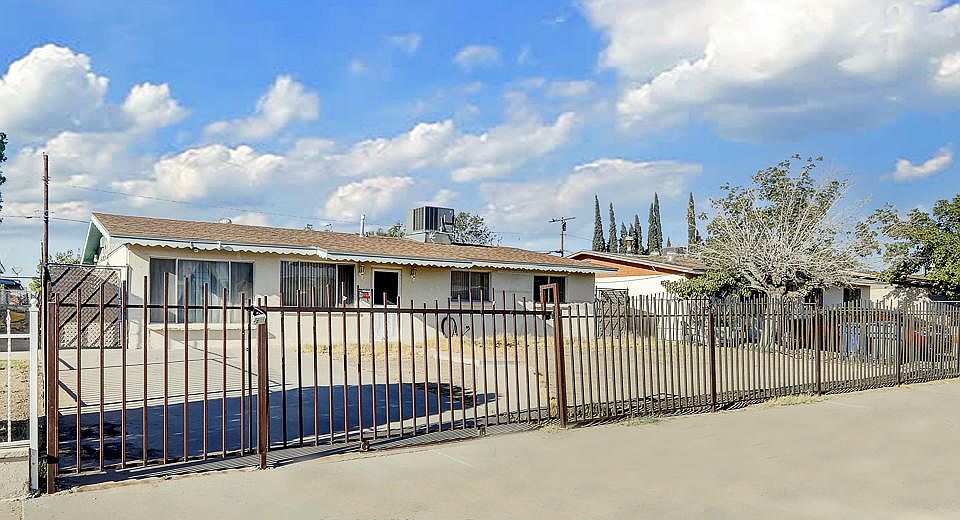 1st image of 209 Bernadine Ave