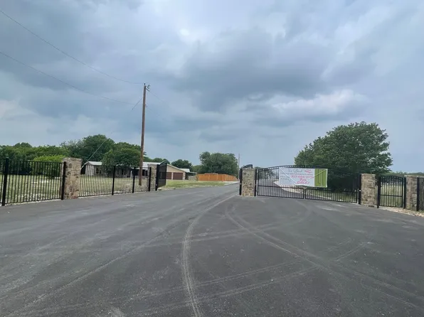 9614 Park Dr, Fort Worth, TX 76179