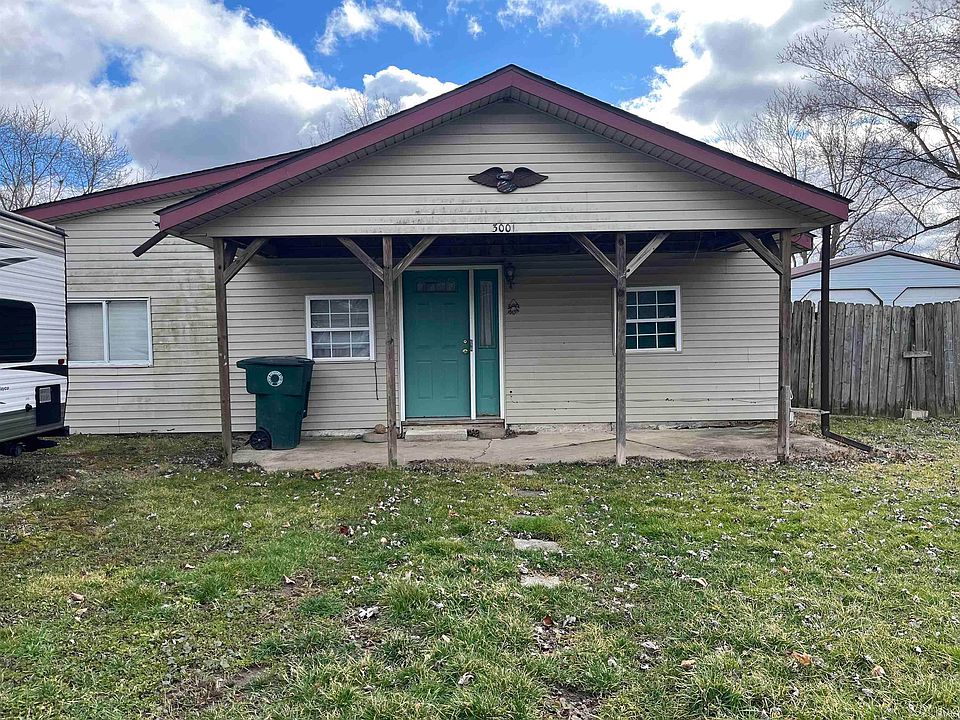 1st image of 3001 E Centennial Ave