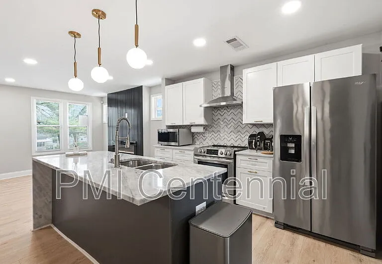 562 Gary Rd NW — Photo 11