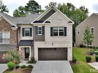 231 Daymire Glen Ln, Cary, NC 27519