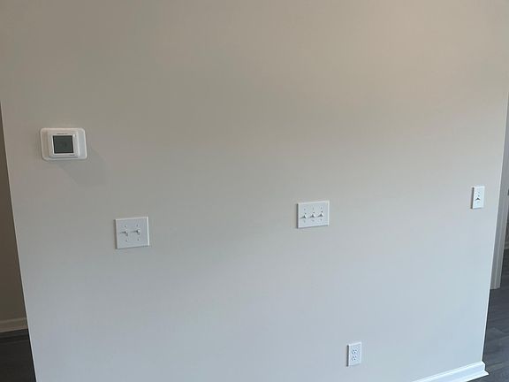4th image of 3547 Hidden Valley Cir #101