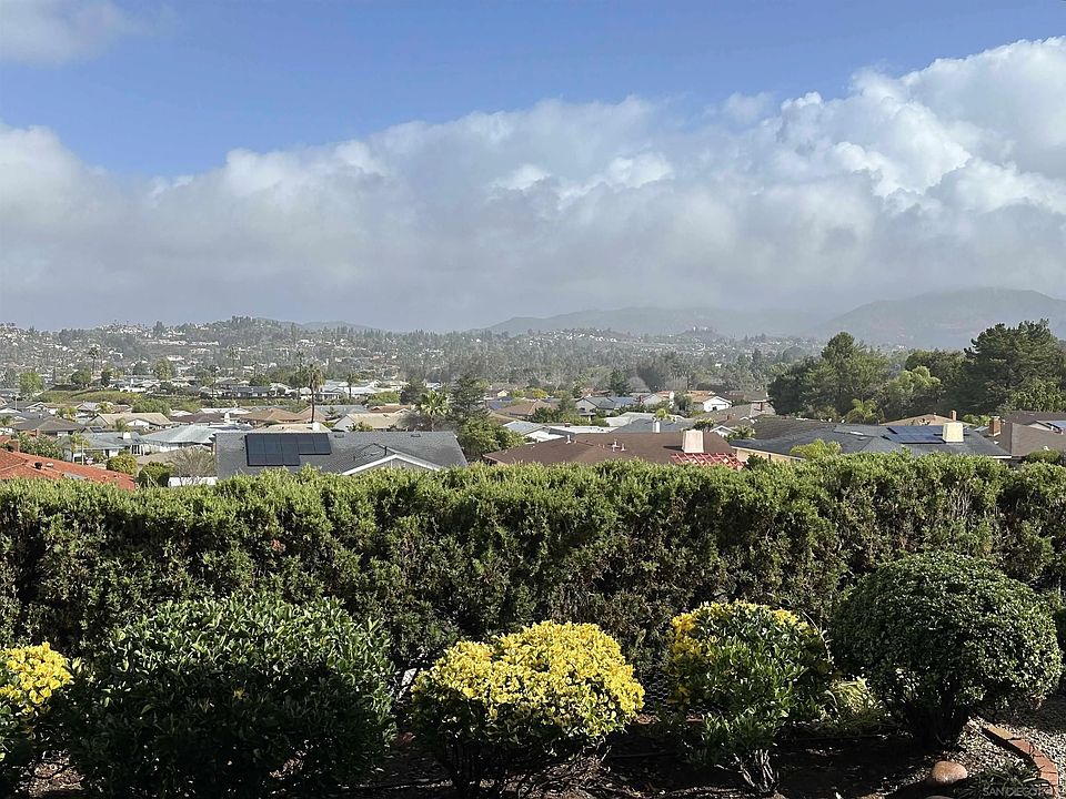2nd image of 12404 Filera Rd