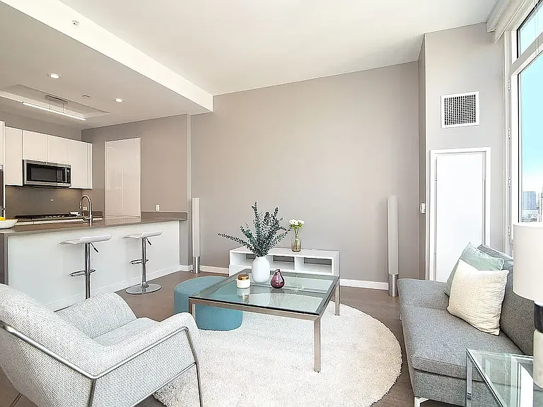 42 W 33rd St #29C — Photo 2