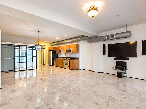 5th image of 1551 4th Ave Unit 407