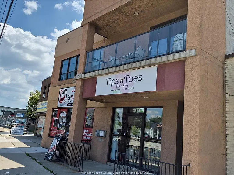 3875 Tecumseh Rd E #1 — Photo 7