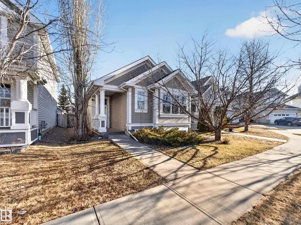 7912 10th Ave SW, Edmonton, AB T6X 1E7