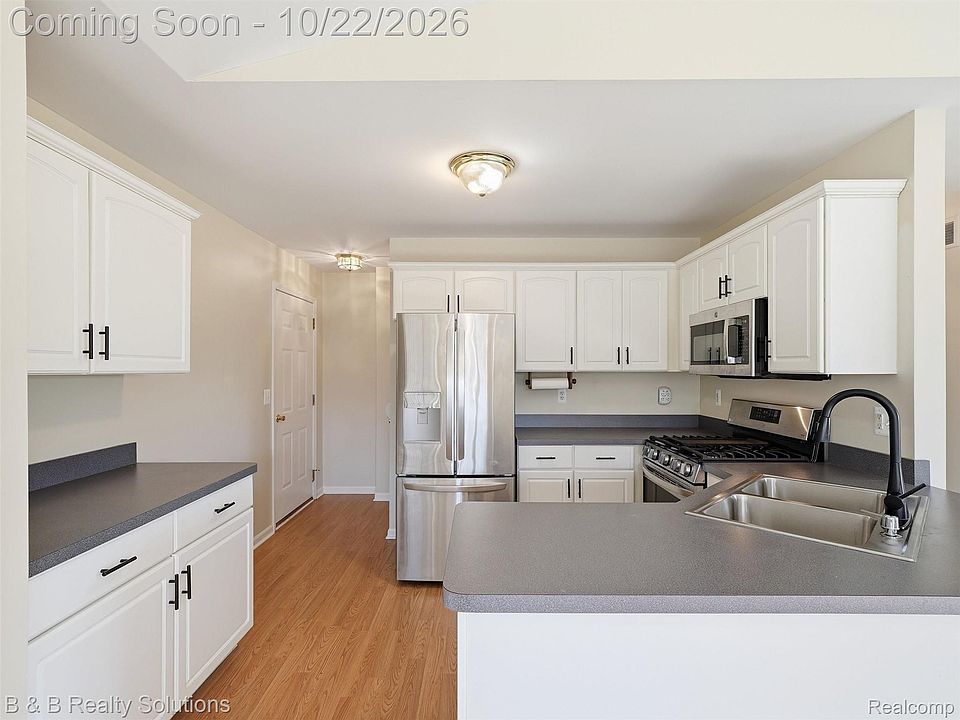 439 Ewell St, photo 22