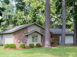 31 Fox Glen Cir, Brandon, MS 39042