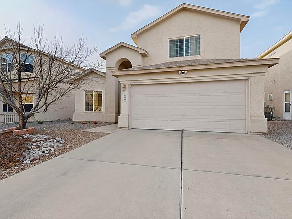 3rd image of 10427 Calle Hermosa Ct NW