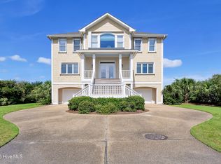 2515 N Lumina Avenue N, Wrightsville Beach, NC 28480