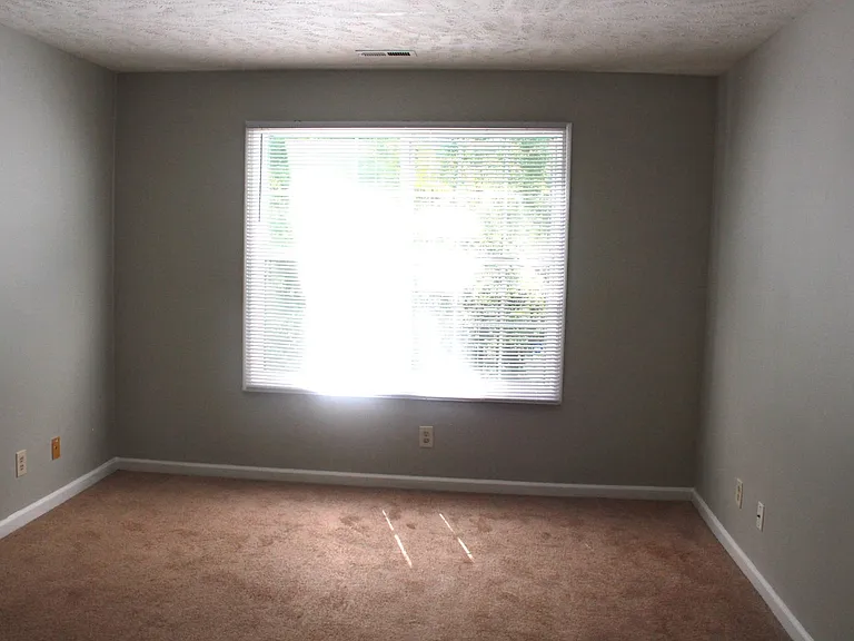 325-8 Waterdown Dr — Photo 22