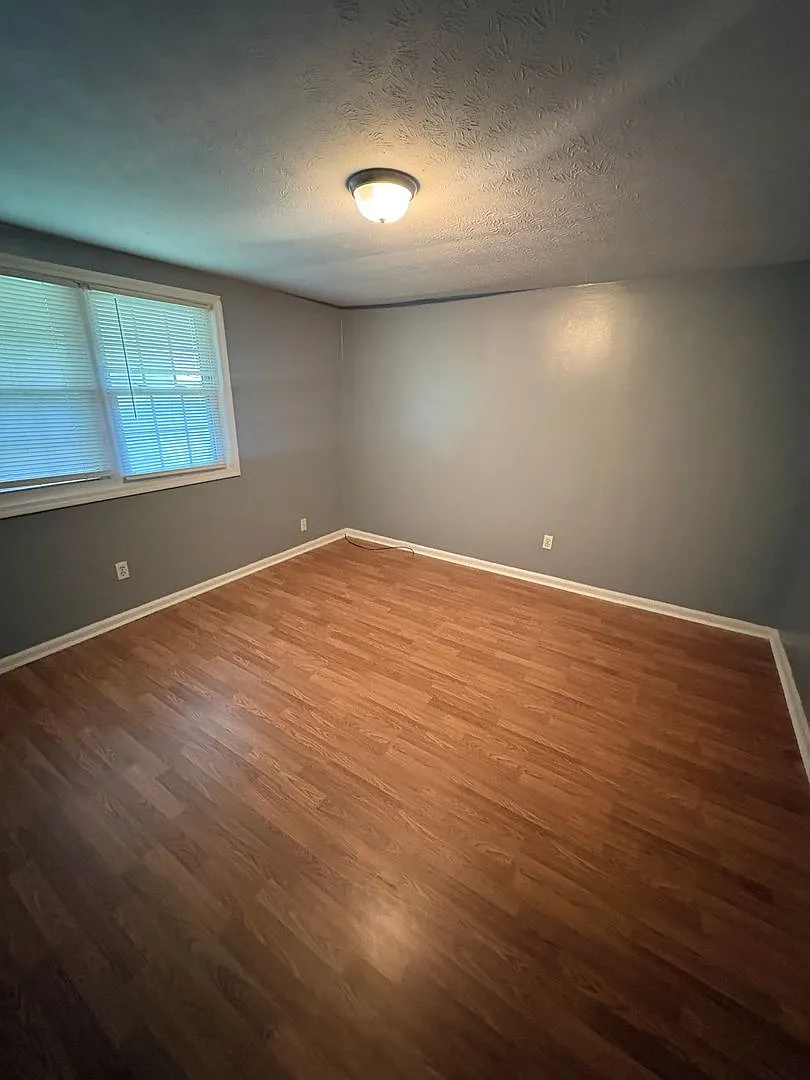 Apartment in Carrollton City Limits! — Photo 4