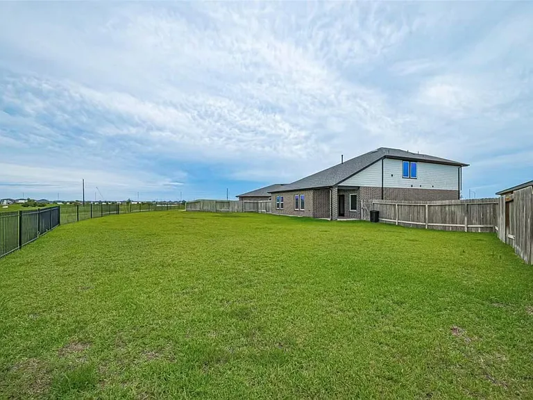 3943 Austins Pass — Photo 42