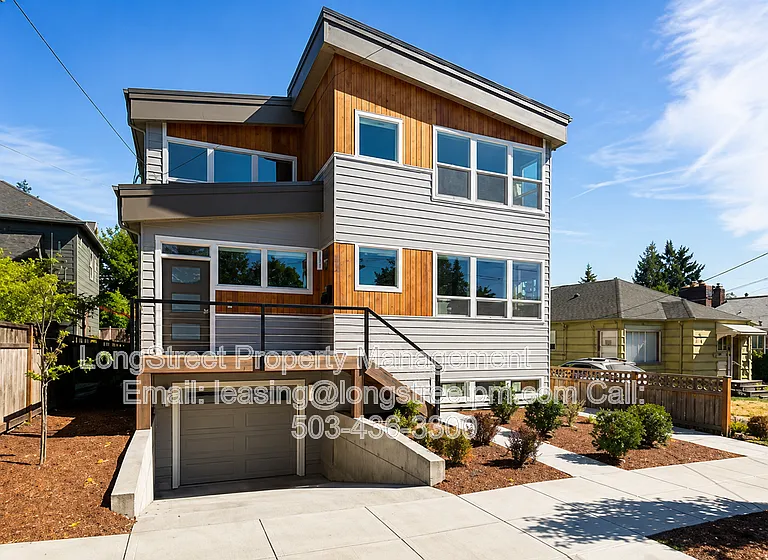 3617 NE Webster St #A — Photo 1