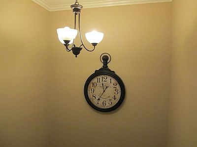 4th image of 914 N Redding Way #41