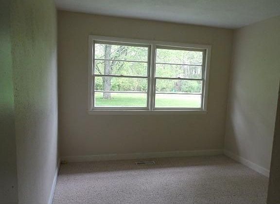 5th image of 7393 W 300 N