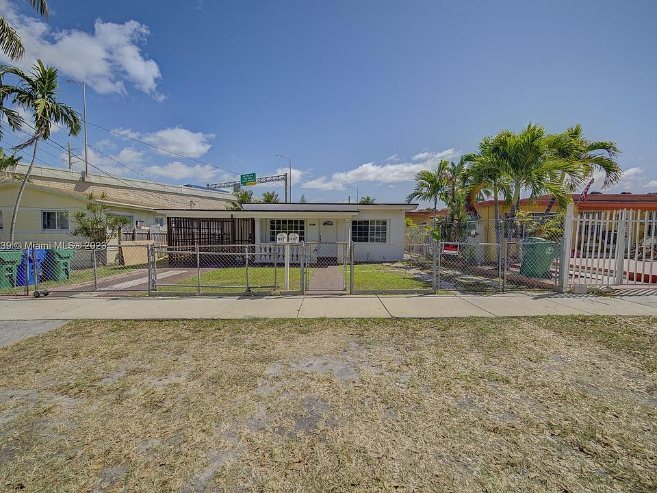 1st image of 1011 NW 23rd Ave #1