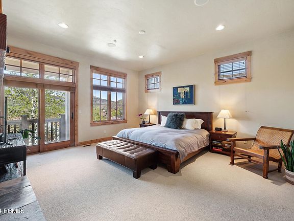4th image of 1514 April Mountain Dr
