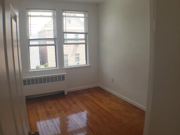 91 W 53rd St #2 — Photo 2