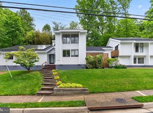 3605 Military Rd, Arlington, VA 22207