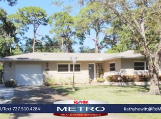1225 63rd Ave S, Saint Petersburg, FL 33705