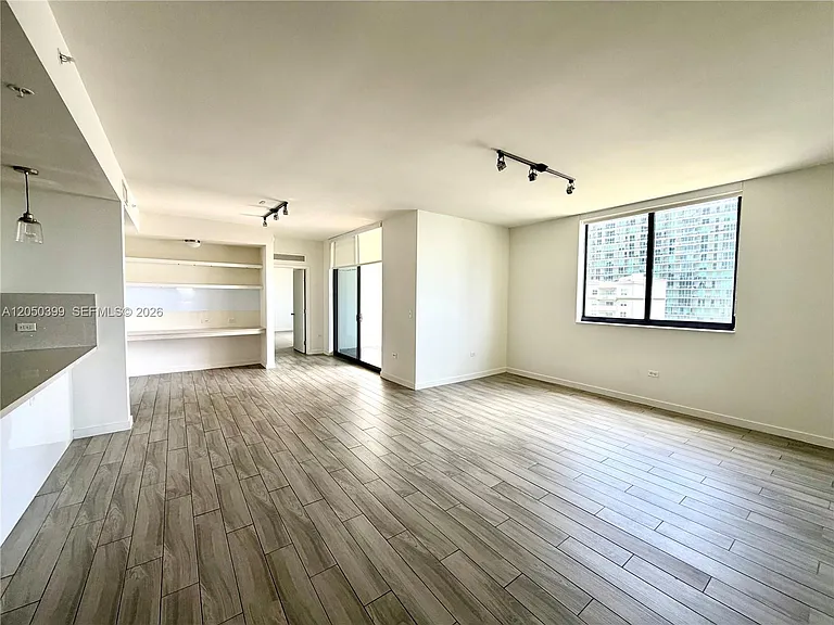 999 SW 1st Ave #1204 — Photo 12