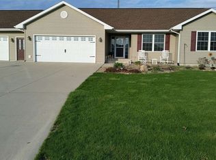 602 16th Ave NE, Independence, IA 50644