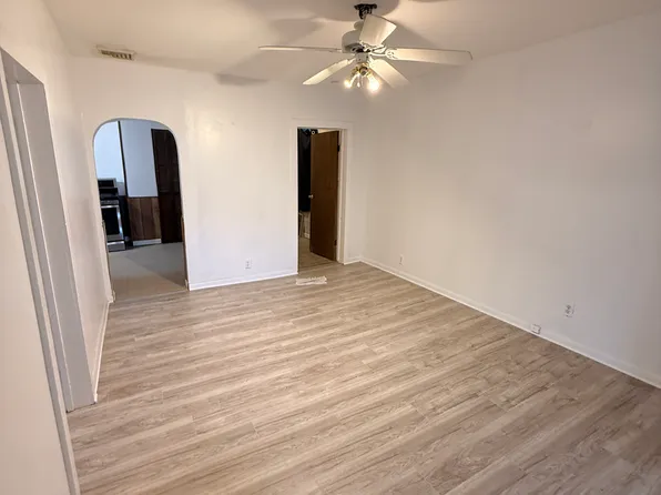 100 Main St #2, Depew, NY 14043