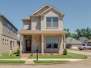 5510 Rams Horn Dr, Millington, TN 38053