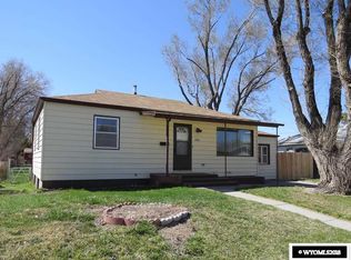 833 W Park Ave, Riverton, WY 82501