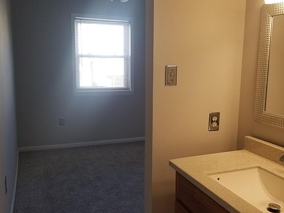 5th image of 6310 Broyhill Ct