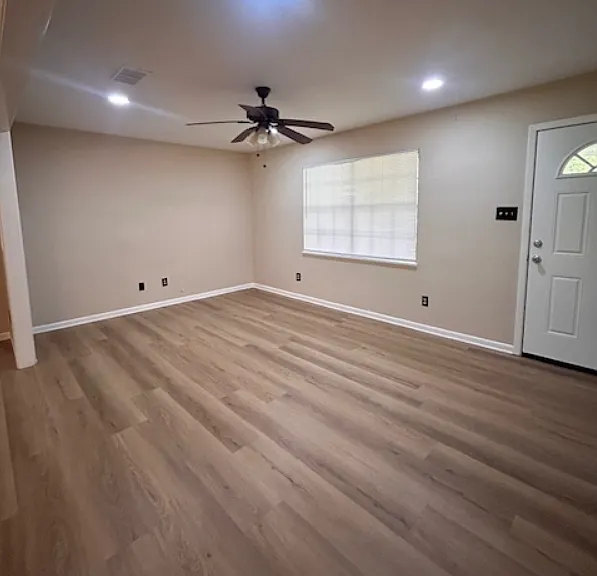 104 Summerset Dr — Photo 5