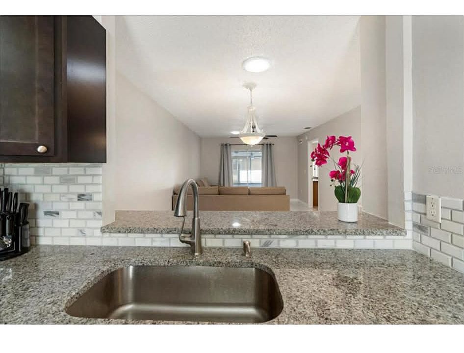 1st image of 2921 Wainwright Ct