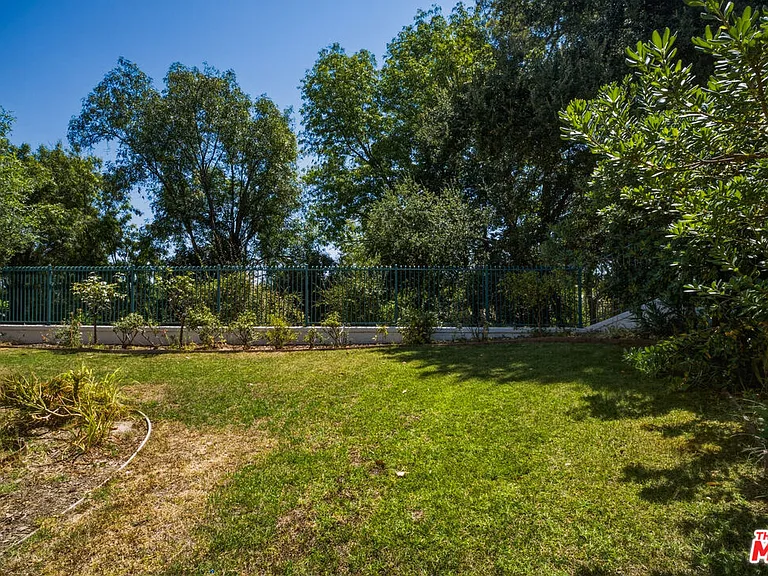 4324 Park Verdi — Photo 47