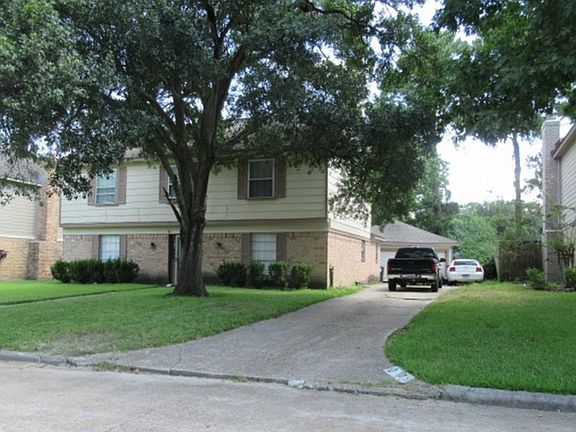 2nd image of 5615 Mossy Timbers Dr