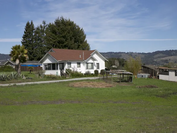 37 Paulsen Rd, Watsonville, CA 95076
