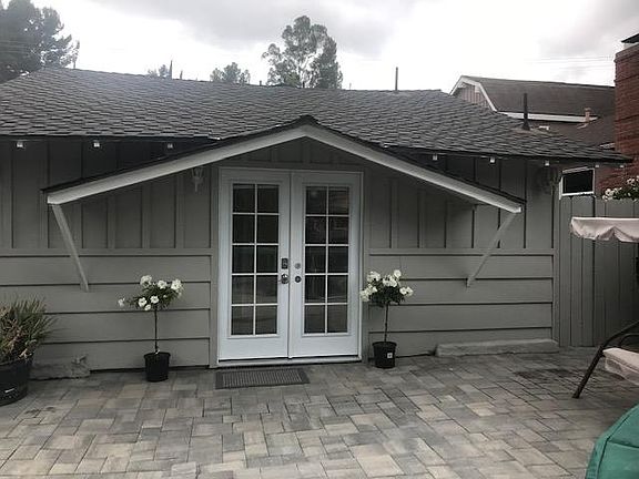 2nd image of 22154 Del Valle St