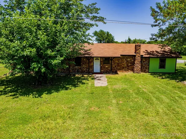 302 NW 5th St, Wagoner, OK 74467
