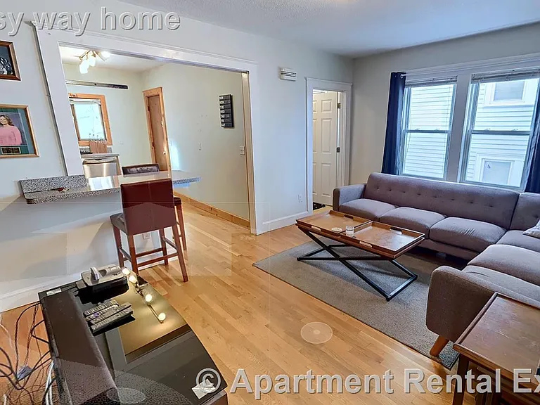 18 Bond St #2 — Photo 10