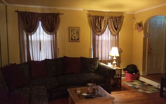 2nd image of 8746 S Kimbark Ave