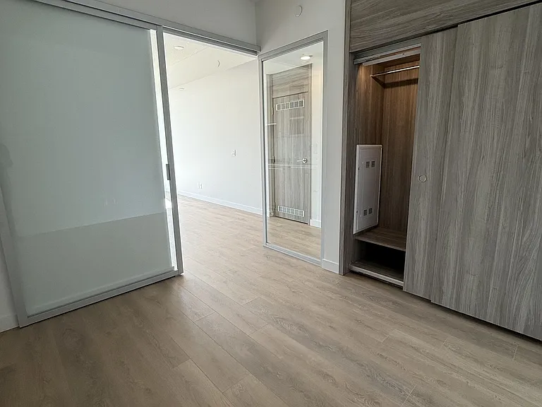 75 Billes Hts #630 — Photo 4