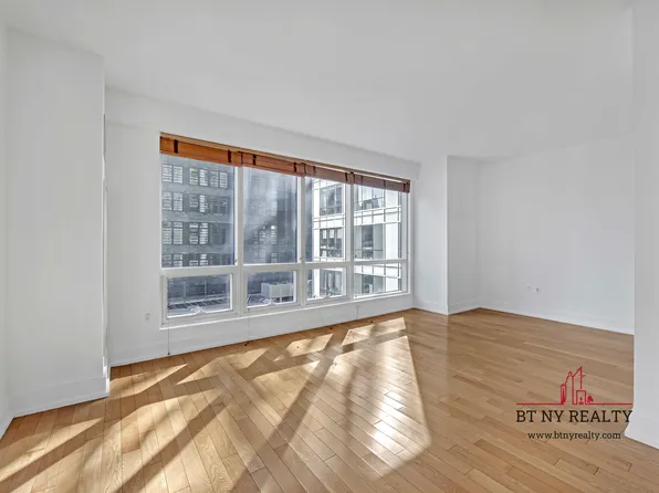 350 West 42nd Street 5I image 1 of 12