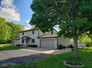 3625 N Erin Dr, Appleton, WI 54914