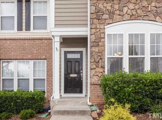 5146 Green Knight Ct, Raleigh, NC 27612