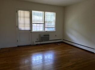 100 Manhasset Ave #A, Port Washington, NY 11050