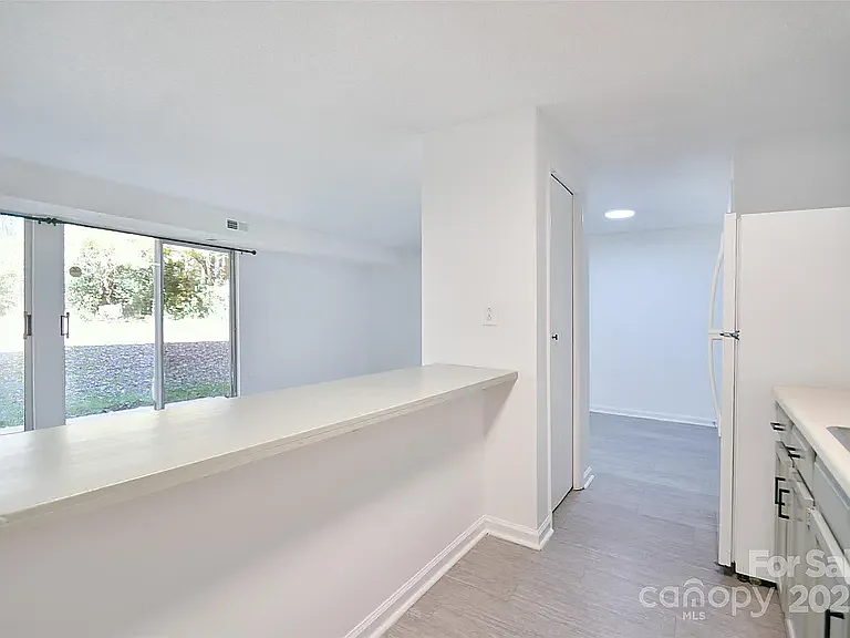9401 Old Concord Rd #B — Photo 10