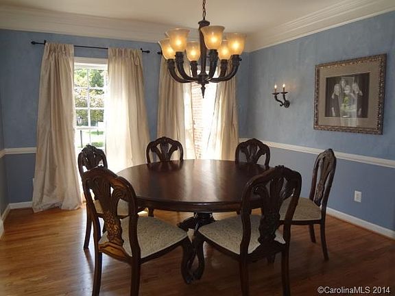 3rd image of 1405 Bristol Place Ct