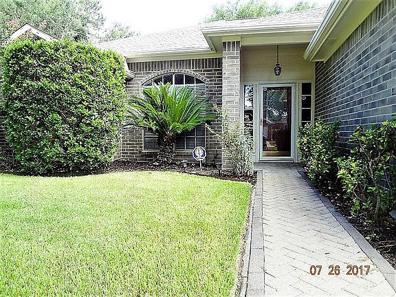 3rd image of 22806 Williamschase Dr