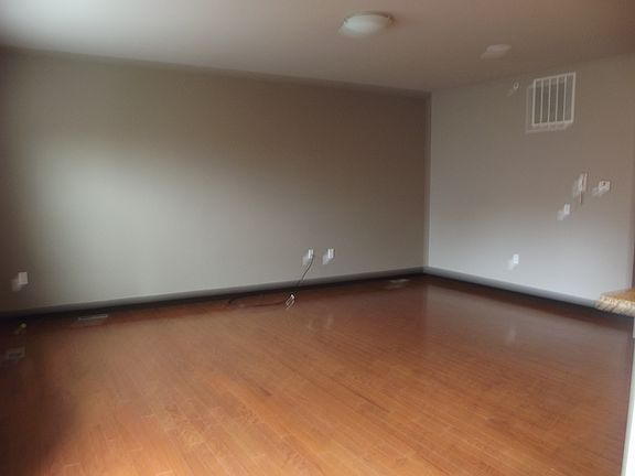 5th image of 84 W Rich St